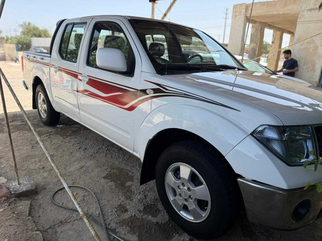 ‏ سلام عليكم نيفاره سيارة جاهزة كفالة عامة اللي يريد الجديد ونظيف هذا الجديد برغي ما مفتوح موديل  2011 رقم دولي سنوية 30 السعر 110بي مجال سيارة جاهزة من كل شيء ترايك وين ما تريد كير  أوتوماتيك السيارة باكيت مكان البصره القرنه بني منصور رقم الهاتف ***********

