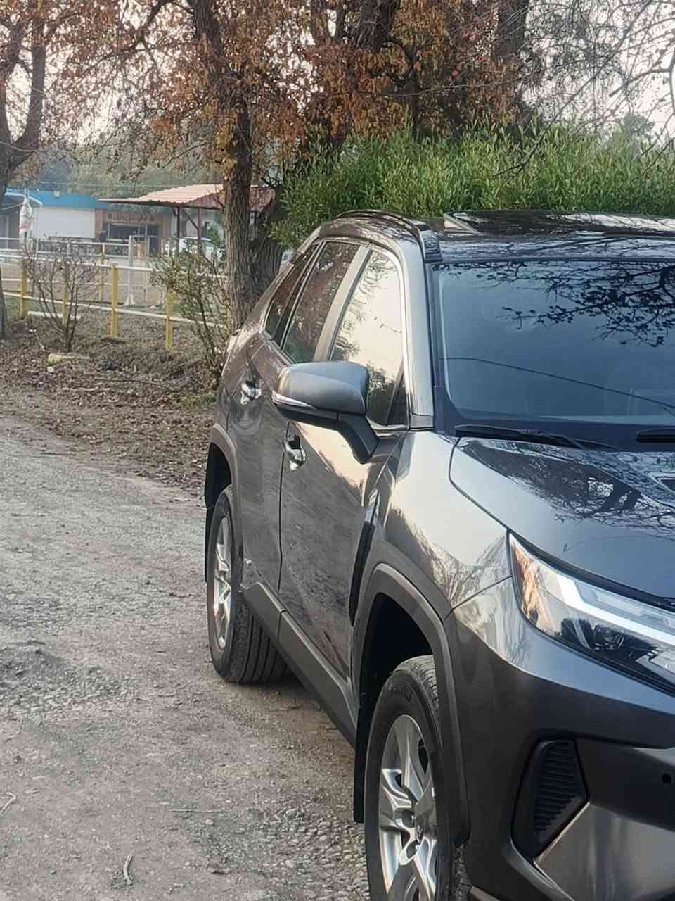 السلام عليكم راف فور هايبرد ٢٠٢٤ رقم بغداد فول مواصفات بيهة ربع بنيد صبغ وتكحيل بحافة الجاملغ فول مواصفات فتحة بصمة صندوك كهرباء رادارات امامي وجانبي نقاط عمياء كرسي كهرباء بصمة اوتو هولد هند بريك بصمة 
مكاني بعقوبة الجديدة 
***********
السعر ٢٤٨
