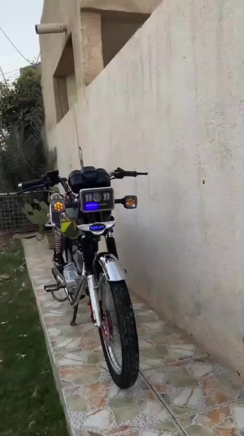 للبيع ٢٠٢٥
دراجه للبيع أوراق كامله مكاني ديالى الخالص السعر خاص او لاتصال ***********

