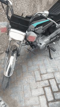 السلام عليكم نامه 2025 
الدراجه جديده اوراق كمرك كامله

البارحه اخذتها وماعرفت اسوقها هذا سبب لبيع لا اكثر 
سعر 800وبي مجال 
رقمي ***********
