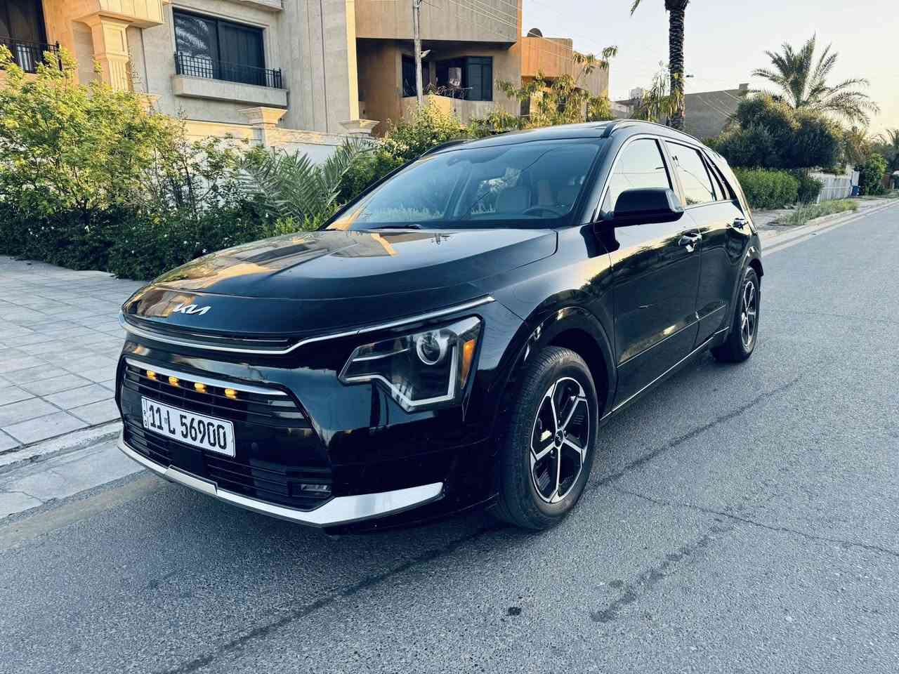 كيا نيرو هايبرد.        بيع اومراوس
2023  
ماشيه 47 الف قابل للزياده 
حادثها قبق جنطه مبدل نفس اللون وصبغ بنيد فقط 
فتحه سلايت 
كرسي كهرباء 
كشنات تدفئه تبريد 
ثلاث انضمه قياده 
ستيرن تدفئه
كشنات خزن ميموري
نقطة عمياع
نورمال/ ايكو/ سبورت 
تحديد مسار 
اوتو هولد دكمه 
رادار امامي خلفي وجانبي
رادار توقف ذاتي في حال ممنتبهه للتصادم 
سياقه ذاتيه 
تبريد قطعتين
تشغيل عن بعد   
بعد هواي بيهه مواصفات 
السياره باسمي تحويل ثاني يوم 
السعر 138 وبيه مجال معقول 
مكان السياره بغداد الكرخ  حي العدل 
للاتصال ***********
