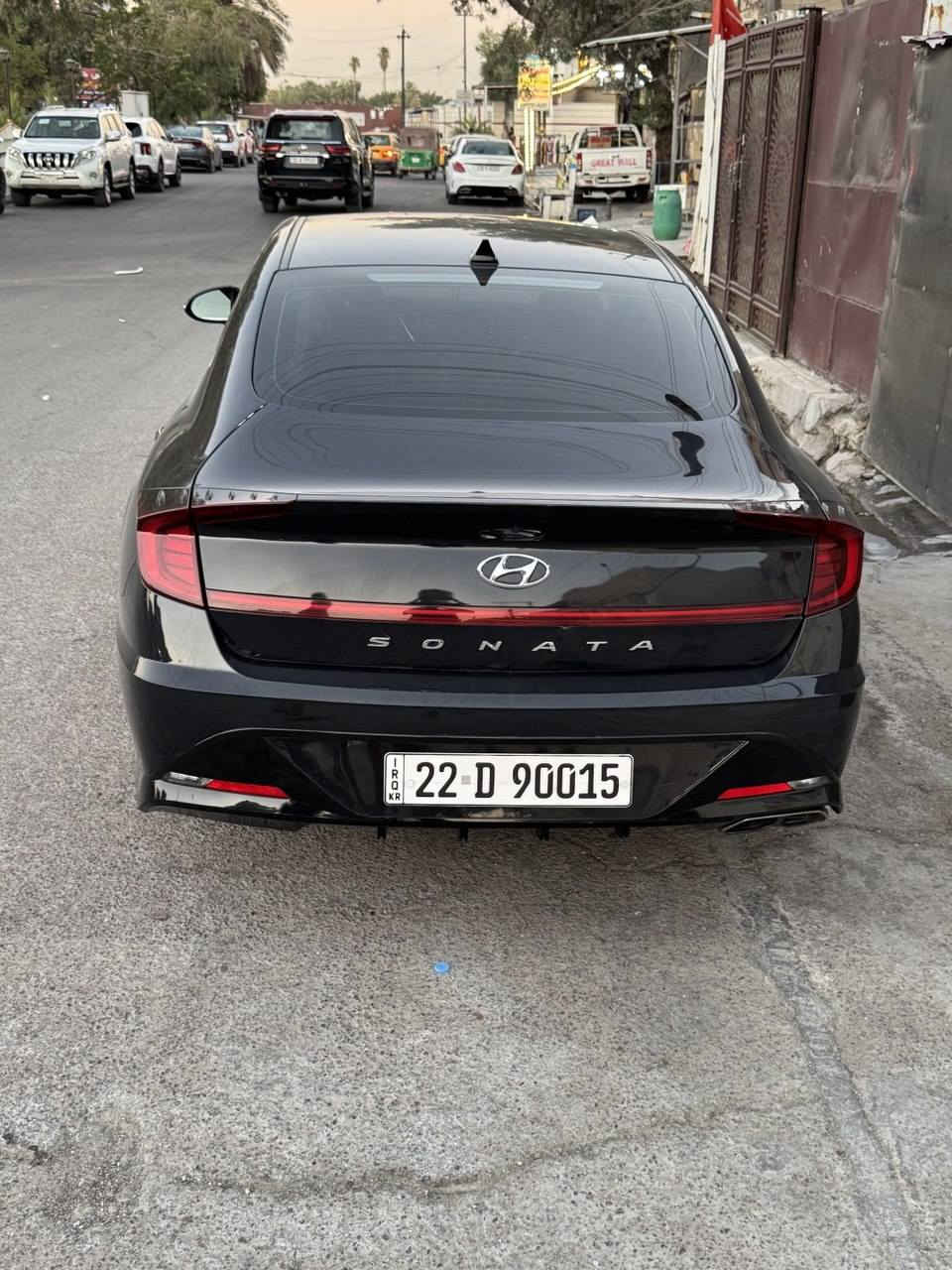 يالله اللهم صلي على محمد وال محمد 
هونداي سوناتا
فول عدا البانوراما 
موديل :2023  رقم اربيل
لون : اسود 
وارد :اميركا  حادث خلفي قطعه وحده صبغ بدون تبديل 
محرك :2500 gdi  تنفس طبيعي
عداد المشي : 34m
مواصفات 
_بصمة 
_شاشه 
_كامرة خلفية 
_لد امامي وخلفي 
_بصمة ابواب 
_تشغيل عن بعد 
_كشنات تدفئه +تدفئه ستيرن 
_جنطة بصمة + دكمه+ صندوق ذكي عند الاقتراب
_ تنبيه خروج عن مسار _رادار امامي خلفي وجانبي 
_فول حساسات 
 نقطه عمياء 
_ تحكم وضعيات 4 للقيادة 
-اوتو هولد 
_فول تحكم ستيرن مع قيادة ذاتيه 
 _سايد بريك كهرباء دكمه + كير دكم 
_تحكم تبريد 
_كشافات 
_اشاير مري
_عدادات الالكتروني
 _ سياره 12 سماعه
داخل لون اسود 
السياره مدوشمه عامه
العنوان :بغداد الجديده/المشتل
للاستفسار الاتصال 
***********
***********
