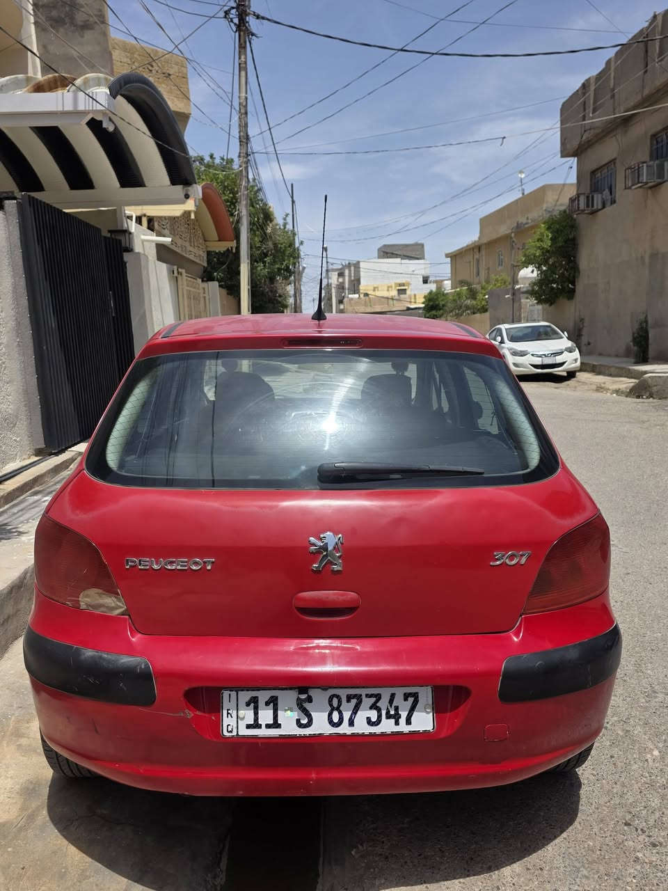 سلام عليكم

بيجو 307 موديل 2005

السيارة خير من الله مال بيت تنكر سلف وتتوكل

- كير ومحرك خير من الله اي مشكله بيهن ماكو

- روح امشي بيهة 130 ماعليهة شي

- تبريد شغال ع اخير حبه

- تحكم جام شغال

- تحكم مري شغال

- غرفتهة تخبل نظيفة

- زوج تايرات جدد

- زوج مازدات جديده

- سنوية جديده داخله هزة بعدهة ممنتهية

- رقم جديد تحويل ثاني يوم السيارة باسمي

بيهة صبغ حزام 

السيارة بيهة شلعة تخبل خير من الله

السعر 51 ورقة او  7 مليون و 500 الف 

وبيهة مجال بسيط 

للاستفسار على الرقم ***********
او ع الماسنجر
