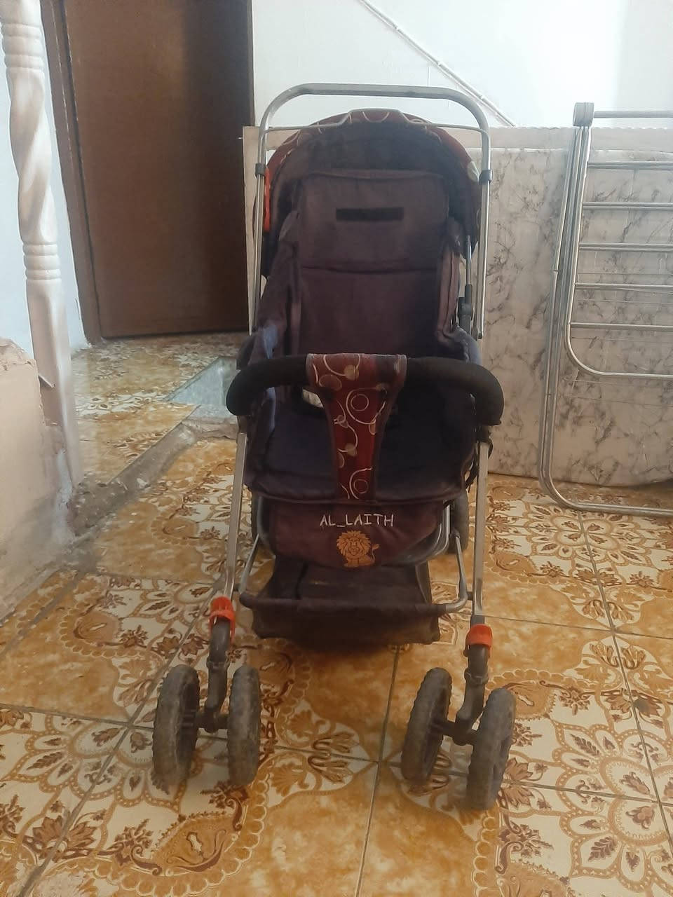 السلام عليكم عربنه للبيع ١٥ وبيها مجال ***********
