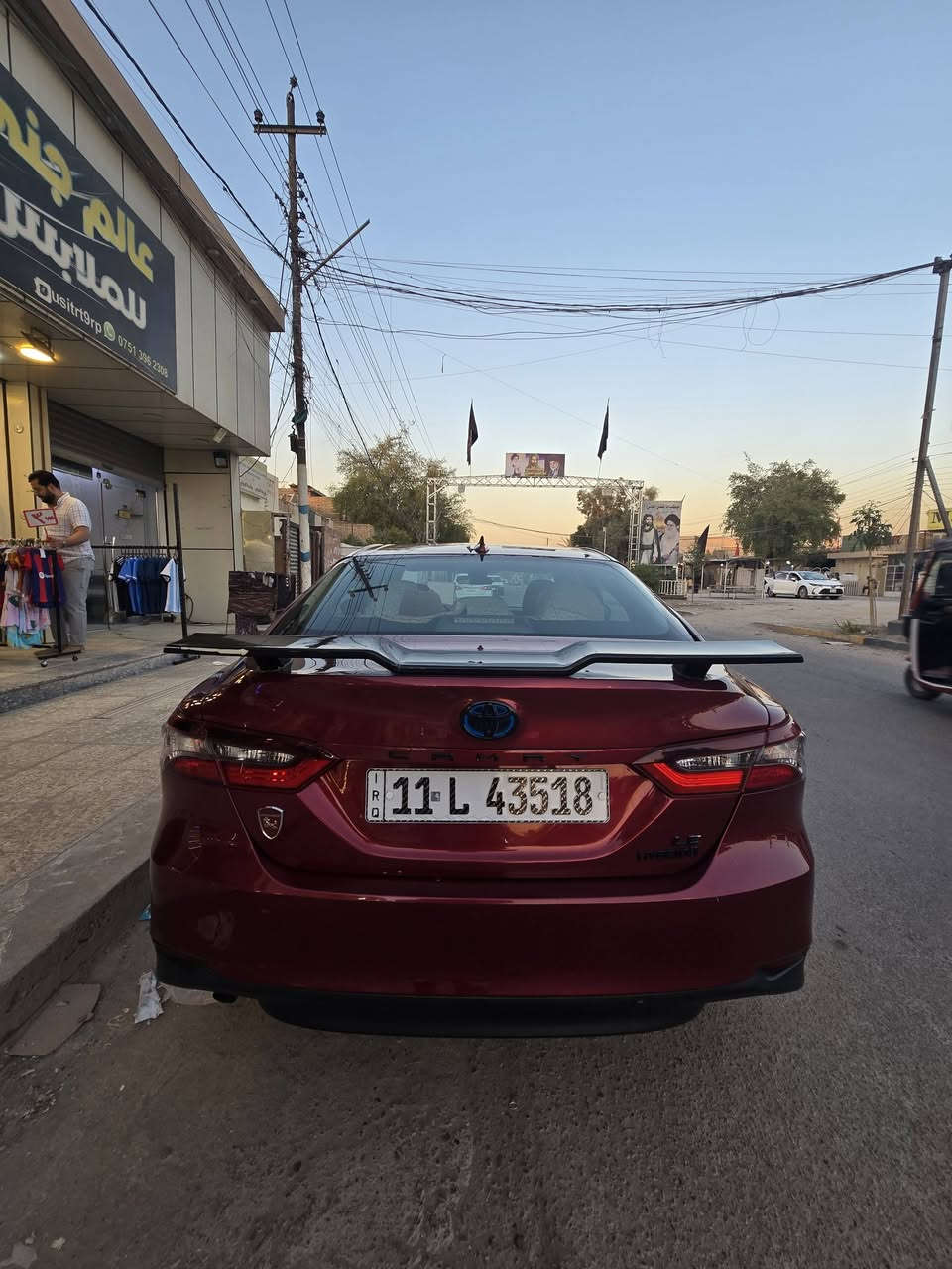 بيع سريع اللي تفيده يتواصل ويه صاحبها
كامري هايبرد موديل 22
ضرر بسيط مثل مواضح بالصورة 
ايرباك سليم الراديترات غير متأثرة بالضربة ع وضعية البلاد 
تبديل بنيد فقط وجاملغ بارد 
3قطع كلير بدون حادث من امريكا 
مواصفات بصمة رادار كشنات تدفئة تبريد 
رقم بغداد دولي باسمي 
العنوان بغداد /شهداء السيديه 
السعر 26 مليون نقدا 
***********
