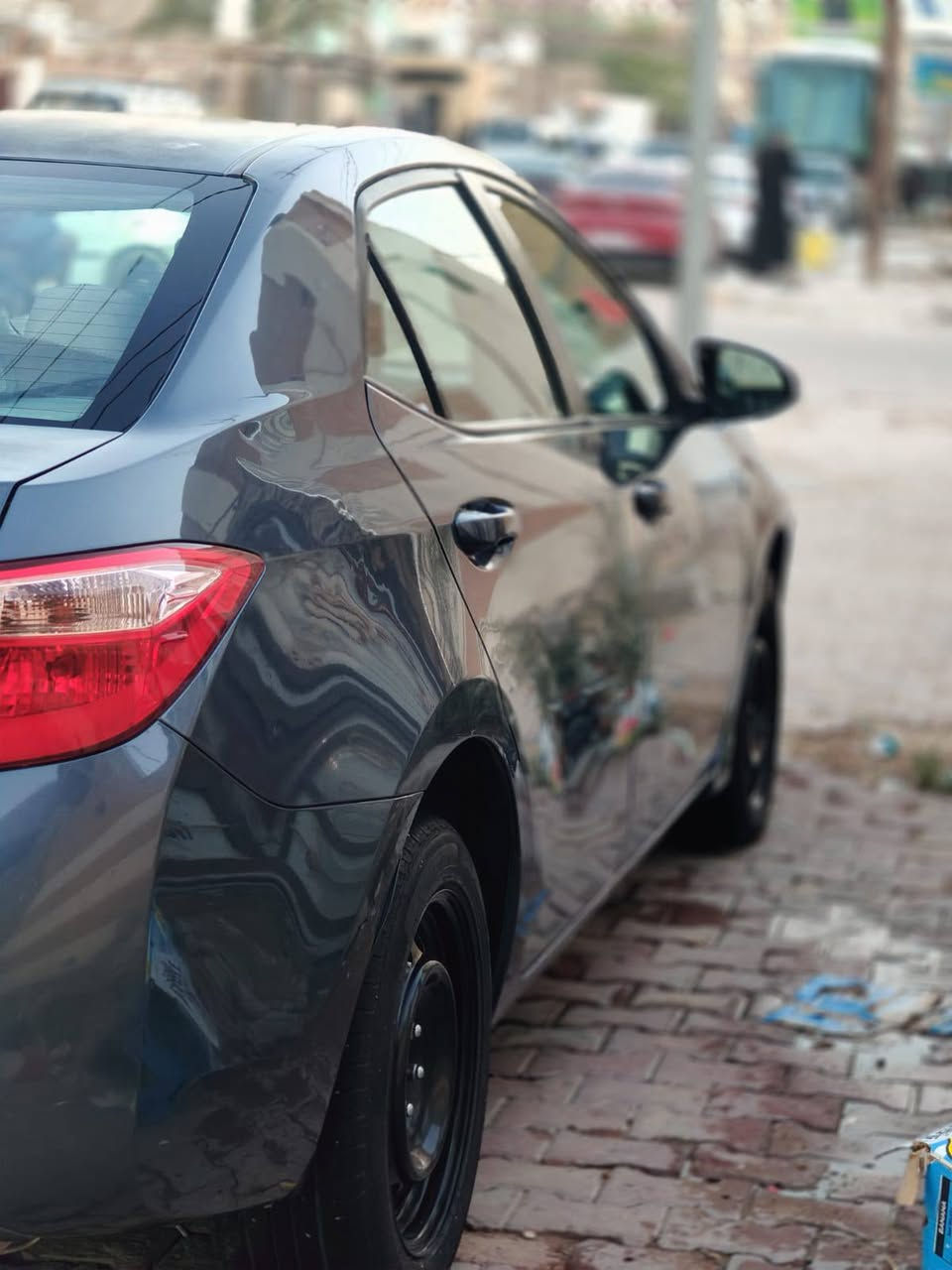 سلام عليكم كورلا لبيع
موديل 2018 ضربه سيارة بنيد معمر نفسيته والباقي مكفول 
حجر صالنصه رادار تبريد ثلج سياره جاهزه حره ذي قار بسمي سعر 125$ وبي مجال 
ناصريه مركز ***********
