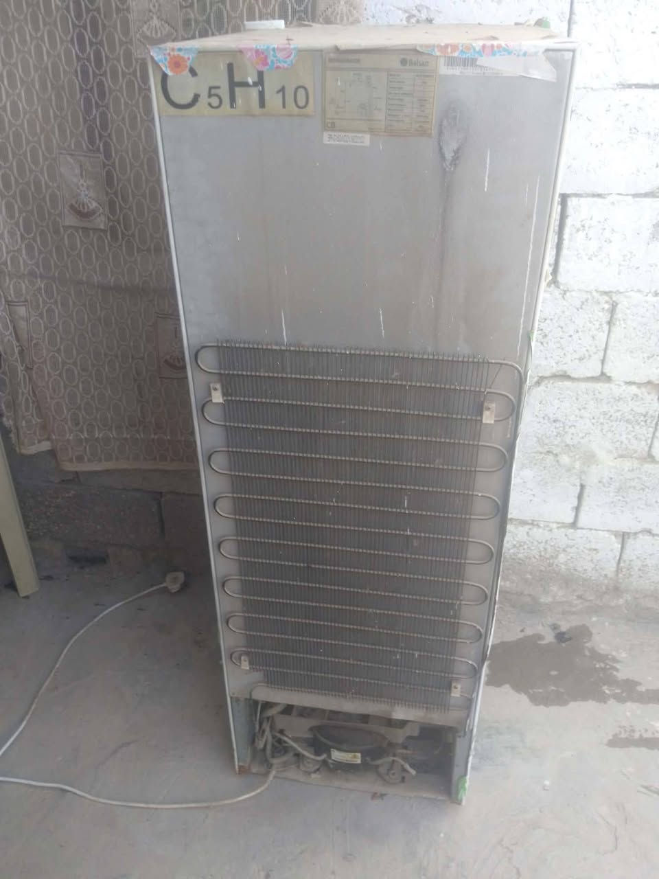 ثلاجه صغيره اجمد سعره 40.. ***********
