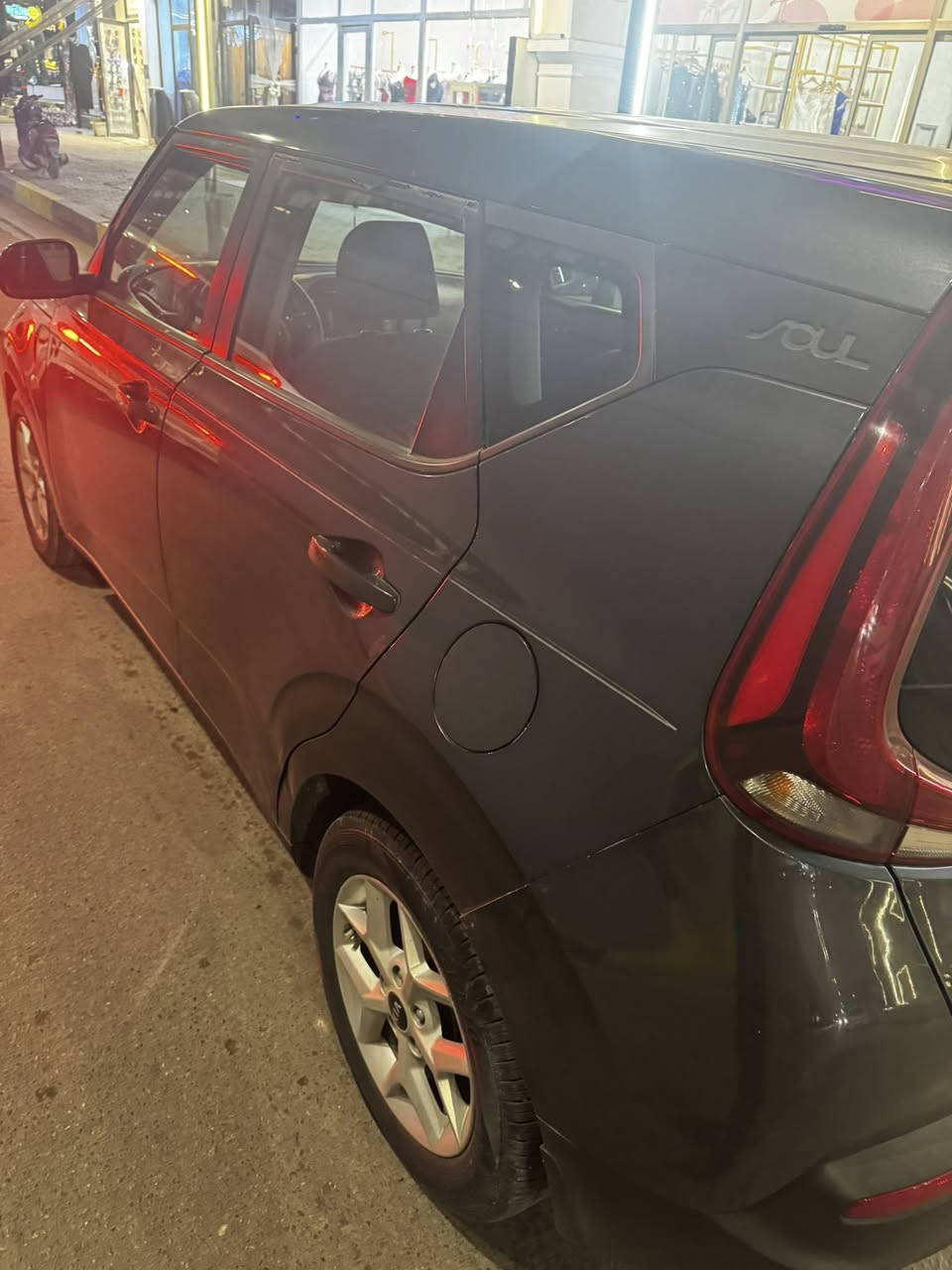 سلام عليكم 
للبيع كيا سول 
2020
وارد امريكي 
ضرره موضح بلصور 
مكينه 2000
كير اي تي 6نمر
سياره جديده ماعايزه مصرف 
مكاني كربلاء 
***********
