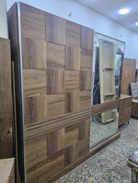 غرفة تركيا خمس ضرره فقط المراية مال باب السلايت ام بقية الغراض نظيفة و...