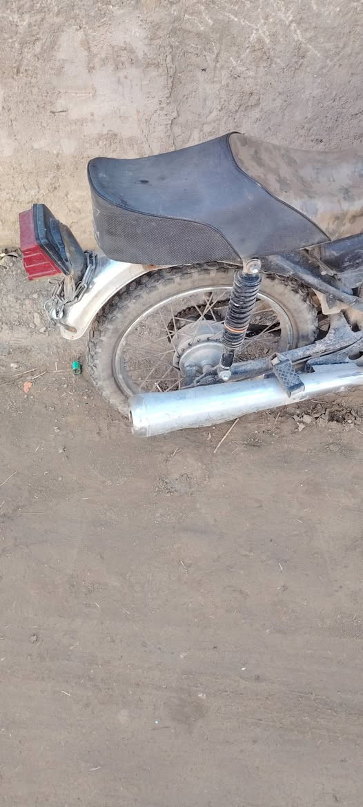 اربعه كير موديل ١٦ ارشه بسمي اوراق نظيفه اصولي مو سكنر ***********
