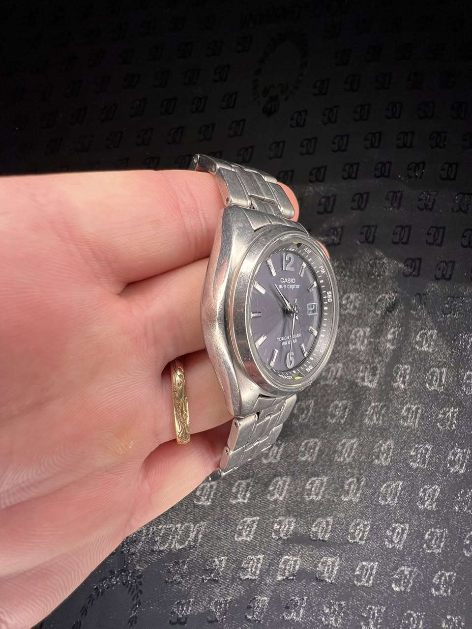 casio wave ceptor تيتانيوم بالكامل 
solar touch شحن ضوئي 
قطر 40  
منفذ شهري 
لومينوز مع لد 
مستخدمة نظافة الساعة 95% 
ياباني اصلي 100%
سعر الساعة 45 الف


**إذا كنت صاحب هذا الإعلان وتريد حذفه لأي سبب، رجاءا أرسل رسالة إلى الدعم الفني**