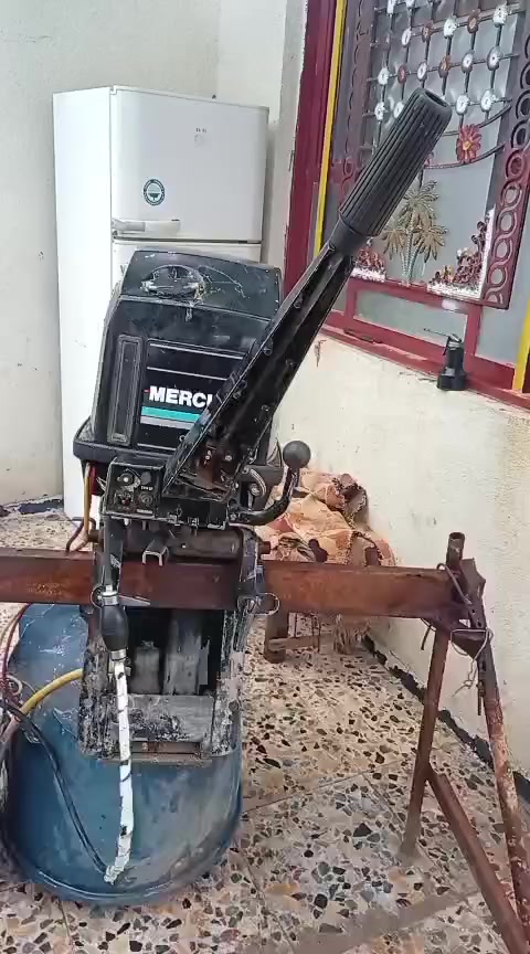 سلام عليكم شباب مكينه ماركري محرك مفتوح الكير ما مفتوح بلاد مكينه ناعمة
السعر 1700رقم صاحبه ***********
