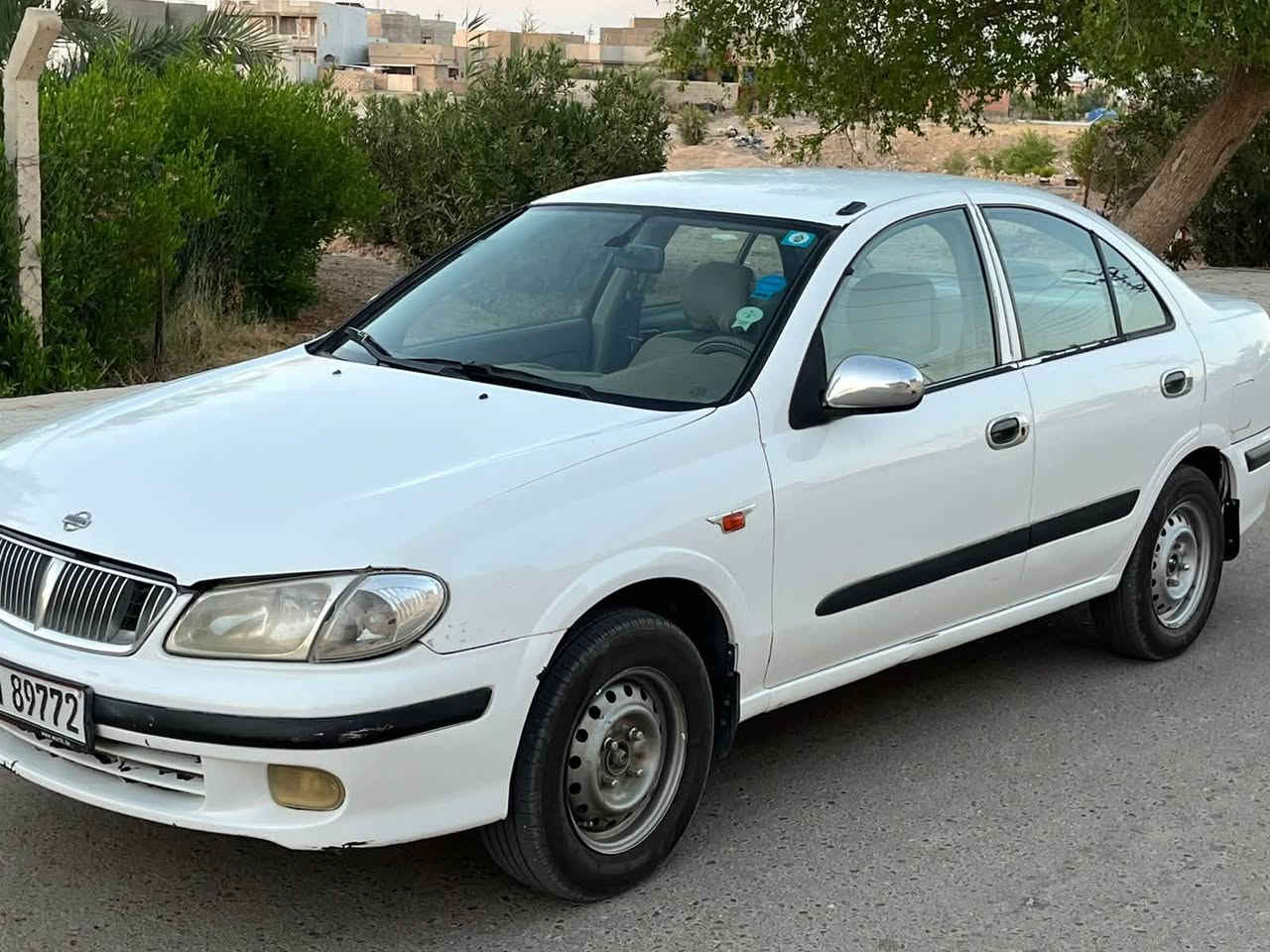🚗 نيسان سني 2001 (Nissan Sunny VIP) للبيع
الموديل: 2001
 نوع ناقل الحركة (الگير): أوتوماتيك
 المحرك: بحالة ممتازة (گير ومكينة مكفولين)، محرك NISSAN TWIN CAM 16-VALVE.
 التبريد والتدفئة: شغال وبحالة ممتازة (تدفئة + تبريد).
 حالة البودي (الصبغ): مصبوغة حزام فقط لجمالية المظهر (بسبب أثر جراد الشمس)، الدواخل سليمة.
 الإطارات: تخم تاير جديد بالكامل. اني مكلف بالنشر 
للاستفسار
***********
