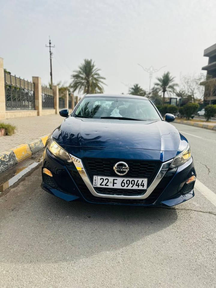 نيسان التيما
‏NISSAN  ALTIMA

موديل 2020 

مواصفات/-
.بصمه + بصمه ابواب + بصمه صندوق

.داخل اسود 

.LED اصفر .

.حجم الويل 19  

.كشن السايق كهرباء 

.رادار امامي 

.تحديد خروج عن المسار 

 توقف ذاتي امامي 

.نقطه عمياء

.رادار خلفي 

.توقف ذاتي خلفي 

.تشغيل عن بعد

‏.car play 

.سياره  ماشيه62 ميل 

.رقم اربيل باسمي السياره  

.كفاله كير ومحرك بشرط

.الصبغ/شبر مقدمة البنيد فقط 

.السعر مناسب جداً اتصل وبيك خير وتدلل

.مكان السياره صلاح الدين تكريت 

.هـاتف/ ‭0772 894 0273‬
