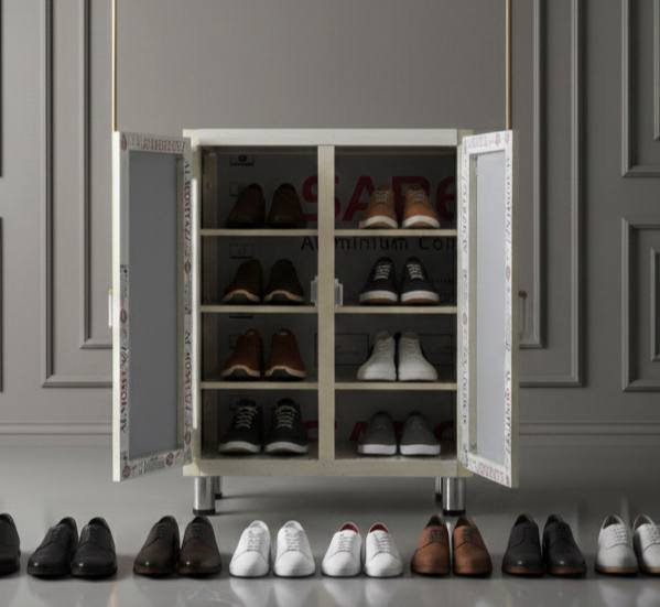 ✨ جزامة أحذية أنيقة من الألمنيوم ✨
📌 المواصفات:
 • بوري ألمنيوم عالي الجودة.
 • رفوف كابون: تمنع الروائح وتحمي الأحذية من الغبار، ومياه الأمطار، وأشعة الشمس.
 • أرجل سل استيل لمتانة وثبات أكبر.
 • عدد الخانات: 4

📏 القياسات:
 • الارتفاع: 90 سم
 • العرض: 70 سم
 • العمق: 36 سم

💰 السعر: ٧٥ الف  فقط.

🚚 التوصيل:
 •بغداد 5 الف 
 • جميع المحافظات: 10 الف 

🔹 ملاحظة: يمكن إضافة جروخ (تايرات) كذلك مجانا 
انارة على الريمون اضافة على السعر 10 الف


**إذا كنت صاحب هذا الإعلان وتريد حذفه لأي سبب، رجاءا أرسل رسالة إلى الدعم الفني**