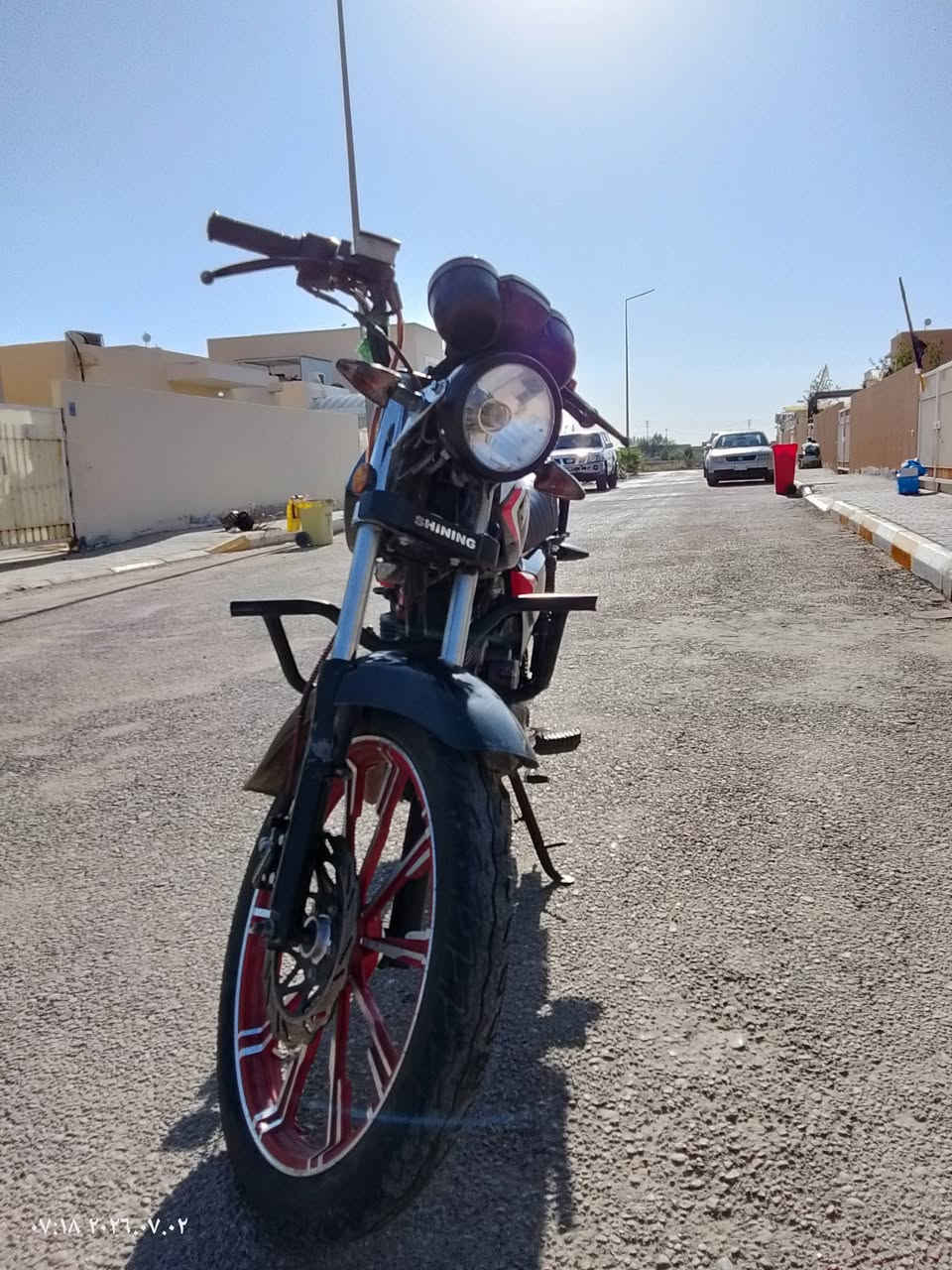 كالسلام عليكم دراجه شاينغ للبيع مكفوله مديل 2023 السعر 1400وبيها  مجال مكاني ذي قار مركز رقمي ***********
