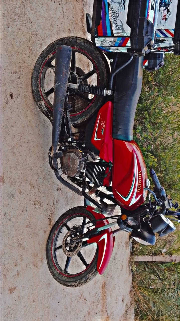 السلام عليكم شاينك موديل 2023 نازله قبل شهر درجه جديده برغي ممفتوح بيها
مرقم بغداد باسمي تحويل ثاني يوم 
السعر ( مليونين و 300  ). مدينة الصدر ( *********** )
