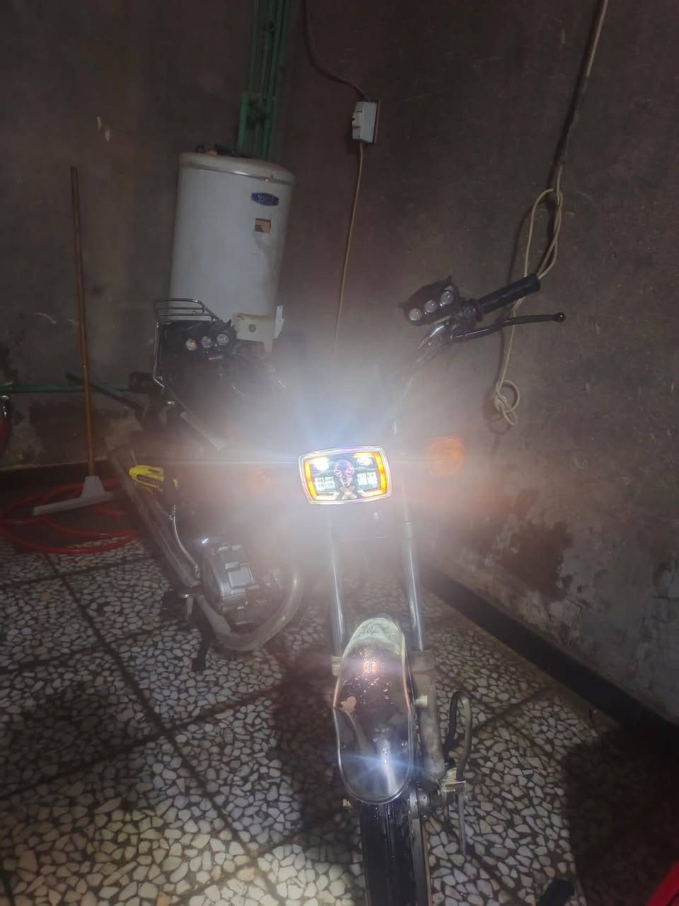 نامه للبيع محرك ايراني ع الشرط  مرقم سنويه الرقم انكليزي باسمي  مديل 23 مكفوله مامفتوحه الدراجه نضيفه  ***********
سعرها مليون قفل مداور ثاني يوم
النجف مجاور مطعم سنونو فرع الجزيره
