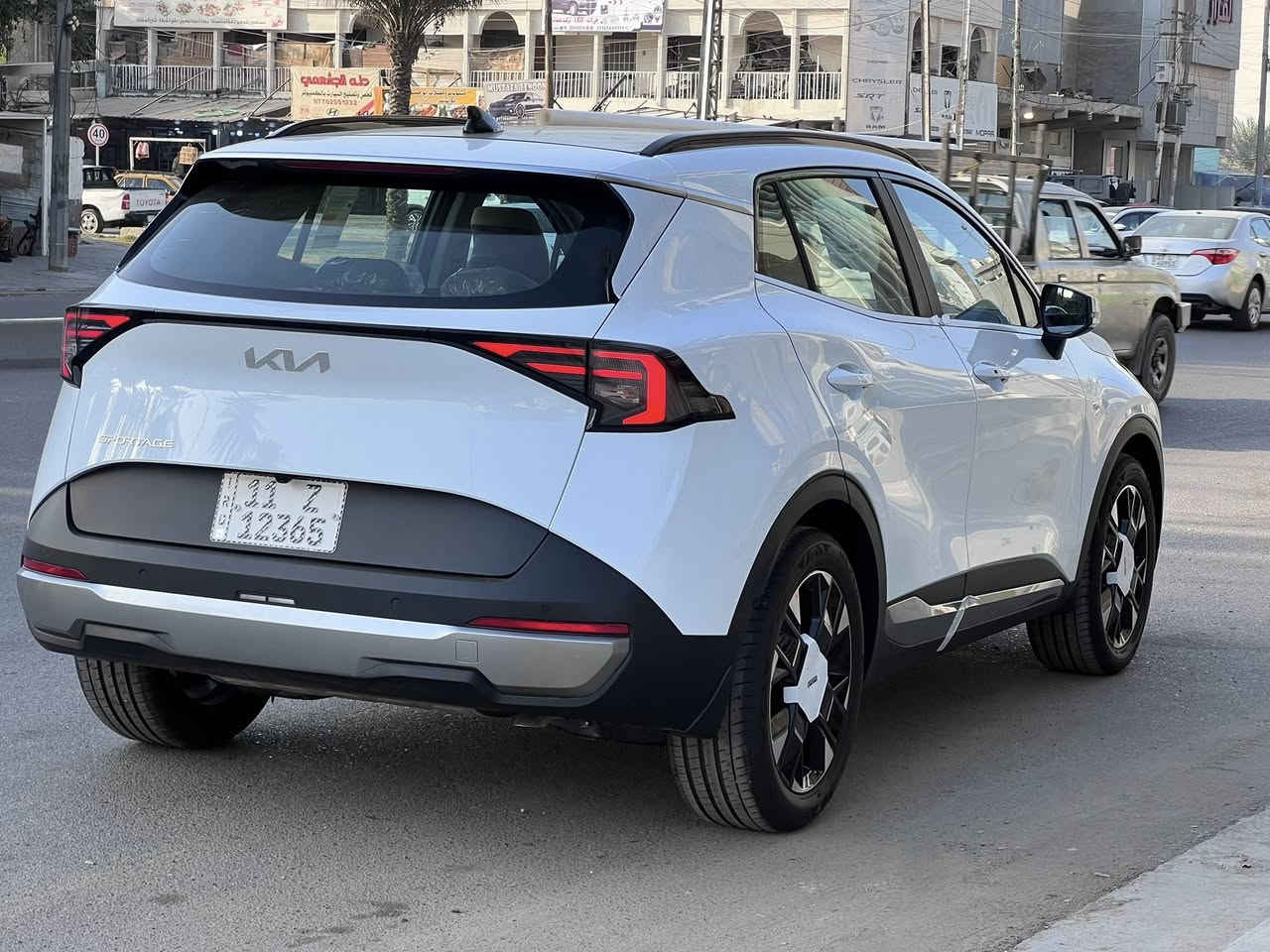 السلام عليكم للبيع فقط
كيل سبورتج خليجي ضمان الدولية ( زيرو ) موديل 2026
فول مواصفات 
كلشي موضح بالصور
محرك 2000 
رقم بغداد 
مكان السيارة بغداد نفق الشرطة شركة الاصدار الاول ( مقابل شارع السفارات )
السعر 40,650,000 دينار عراقي قفل
***********
