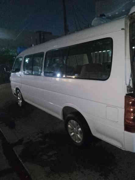 السلام عليكم اجوان للبيع موديل 2014 دخول 2018 سيارة جديدة عدى بلبجم شوية مبخوخ   دوشمة جديدة  تخم تاير جديد ماشية 240 
مكينته البلادية سيارة.جديدة 
مكان السيارة بغداد /جسر ديالى 
رقم الهاتف : ***********
السعر: 107 وبيه مجال
