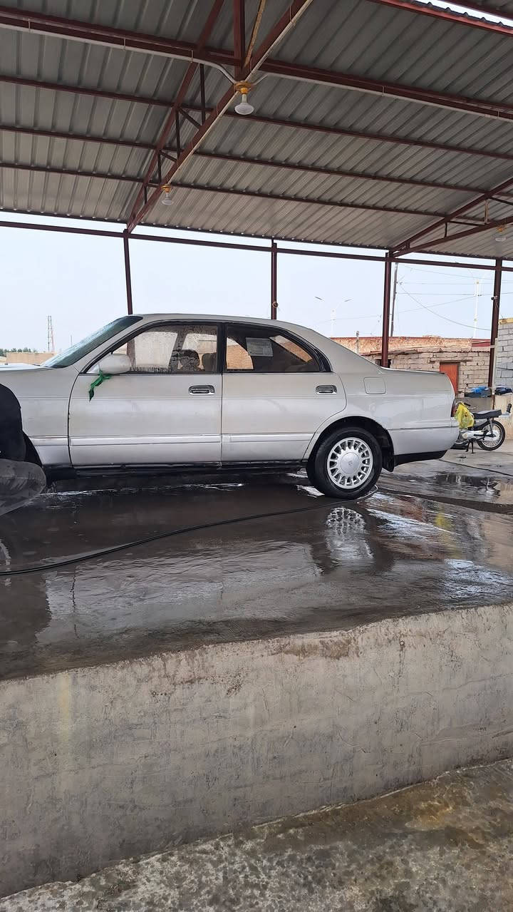 السلام عليكم بطه متصل للبيع كفاله عامه فقط ضربه خفيفه بلجملغ الخلفي  كير مكينه كفاله تخم تأير كهربائيات حداديه نص ونص كله جديد سنويه جديده رقم نكليزي   تبريد وي سويج ثلج  سياره حلوه غرفه جديده مكاني ذي قار الفهود  السعر 45 بيه مجال قليل حك جيه لمو شراي لا يتصل ولا يراسل رجا تحياتي للجميع***********
