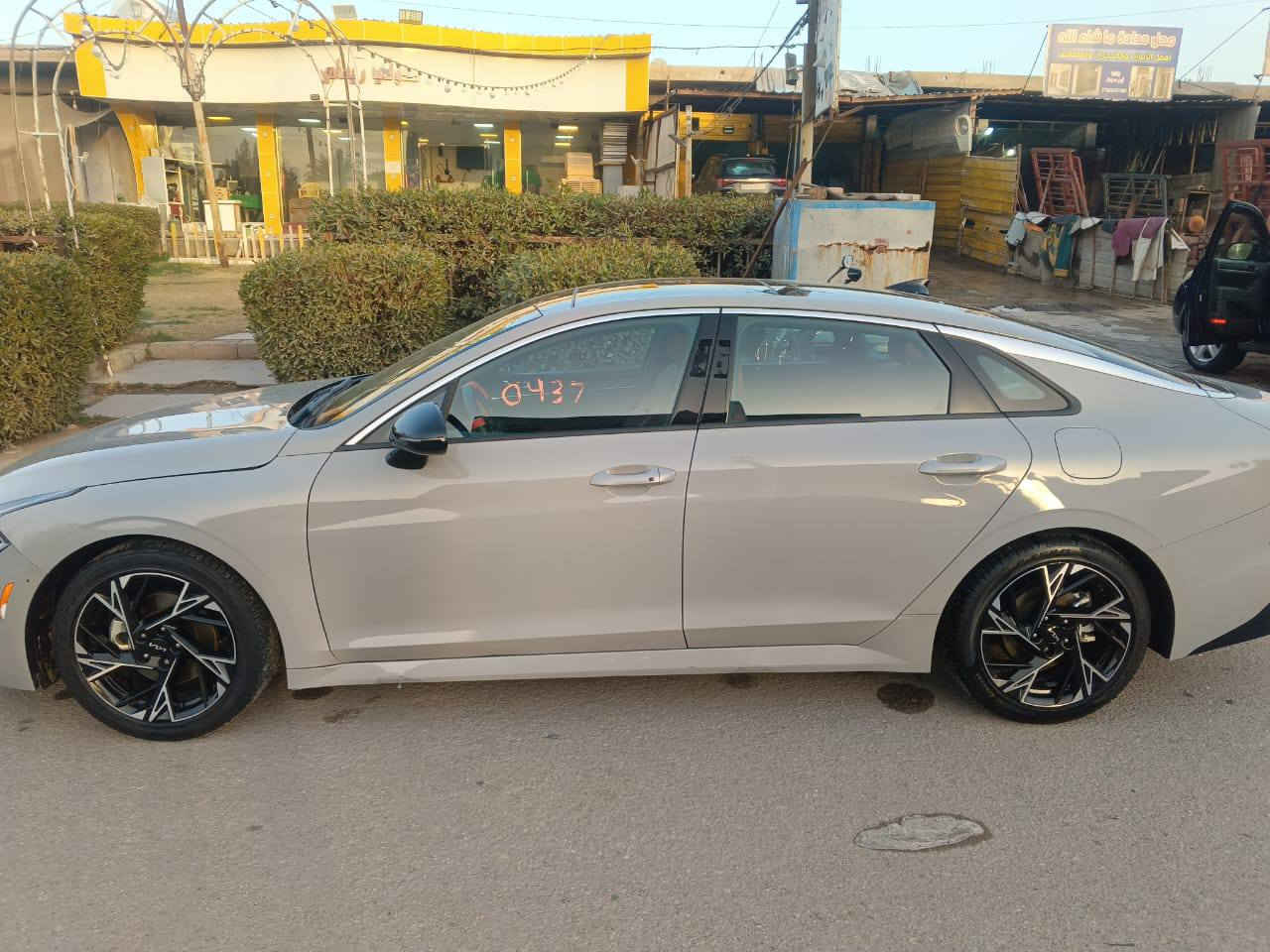 KIA K5 GT-LINE 2025
KIA K5 GT-LINE 2025

كي فايف موديل 2025
مواصفات جي تي لاين فوول للاخير
 العنوان الفلـوجة 📍 
السيارة رقم انـبار ( معوقـــــــــين )  
اللون سمنتي مميز 
1600 تيربو 

⚪ المواصـــــــــفات ⚪

 🔵 بانوراما 
🟣 بصمه
🟢 كشنات تدفئة 
⚪ راستيرن تدفئة 
🟠 شحن هاتف لاسلكي 
🔴 قياده ذاتيه ؏ الخطوط السريعه
⚫ هاند بريك بصمه
🟤 تشغيل عن بعد 
🟣 مثبت سرعه 
🟠 نضام ABS
⚫ مانع انزلاق حساس أطارات 
🟣 بك لايت ليد
🟣 شاشة
🟤 كامره دواره
🟣 الاسلكي 
⚪ شاشه اعطال
🟤ويل كروم لونين
🟢رادار خلفي + جانبي + امامي
⚪مراقبة النقطة العمياء
🔴رادار الخطوط البيضاء 
🔵اشاير بالمري 
🔴كشنات جلد احمر
🟤مقعد للسائق قابل للتعديل كهربائياً
🟠لايتات ‏3 عدسات 
🔵نضام قياده أيكو + سبورت +سمارت +نورمال
🟣بلوتوث + aux + usb
⚫فول تحكم ستيرن
🟠كير أوتو + عادي
🟤ئوتو بريك 
🔴‏ ‏الخريطة
⚪ستيرن حرف. Led D +  زينون
🟢توقف ذاتي عند الرجوع
🔵صندوك بصمه
🔴‏AUTO HOLD
🟣تصميم خارجي رياضي
⚫نظام الملاحة
🟣مصابيح خلفية LED
🟠مصابيح ضباب LED
🟤لاسلكي Android Auto 

للتواصـــــــــل والاســـــــــتفسار 
ــــــــــــــــــــــــــــــــــــــــــــــــــــــــــــــــــــــــ
*********** واتـــــــــساب فقط
*********** اتصــــــــــال فقط
الـفــــــــــلوجة📍
ــــــــــــــــــــــــــــــــــــــــــــــــــــــــــــــــــــــــ
السعـر منـاسب 💵
