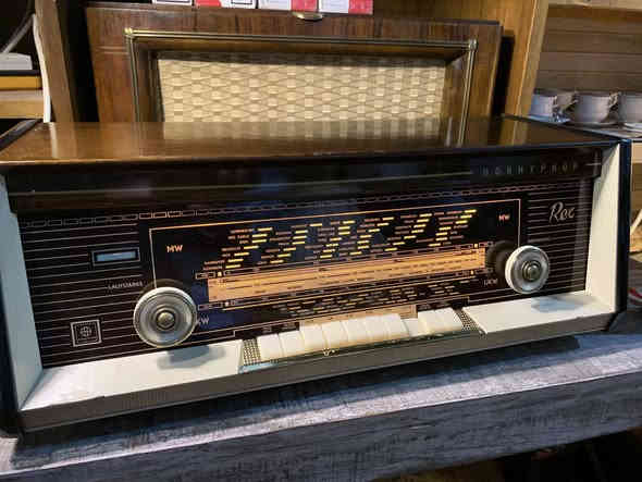 راديو لمبات شغال fm
 سليمانية توصيل لكافة المحافظات 
***********
