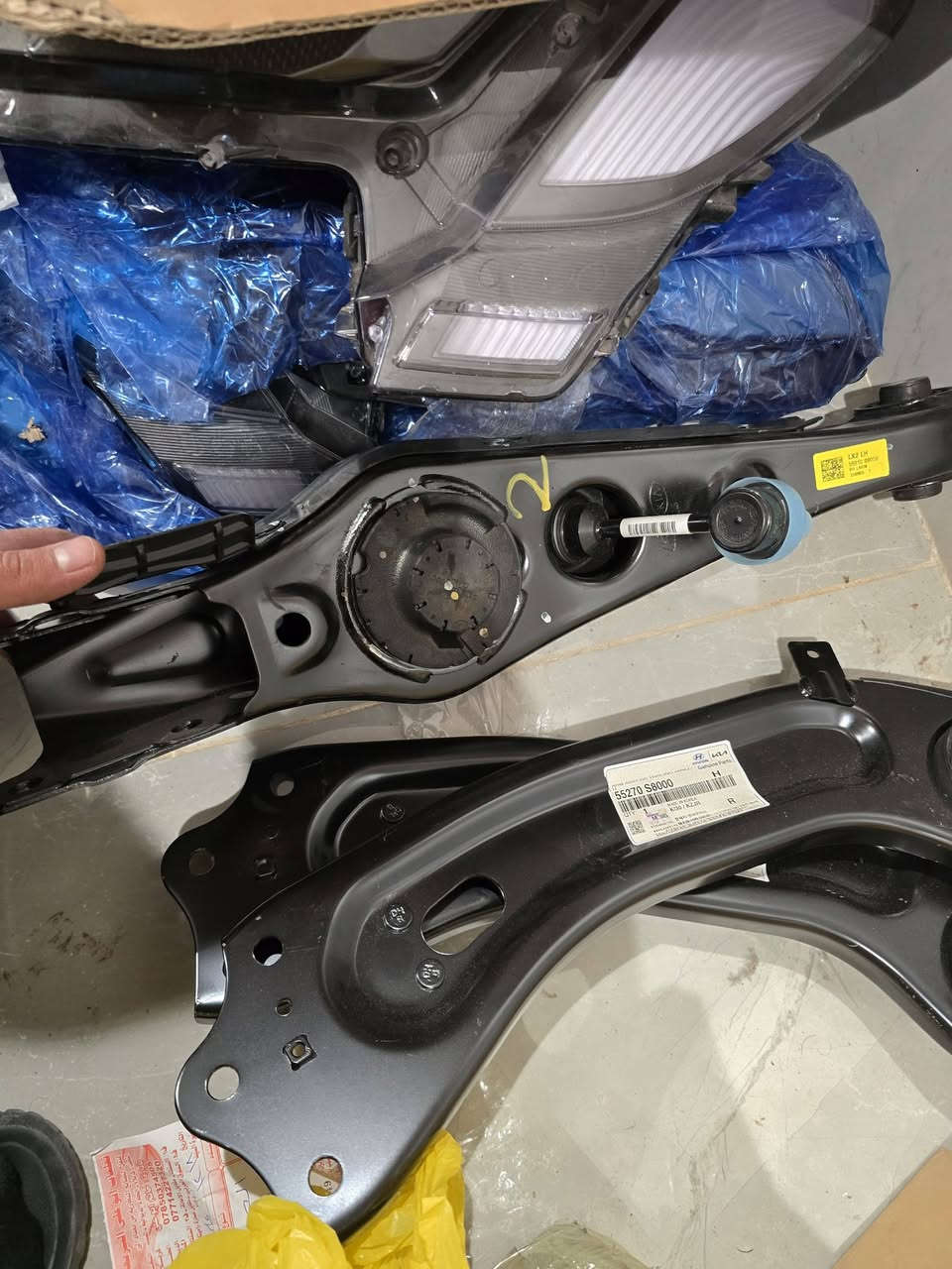 سلام عليكم 
قطع غيار بلسايد متوفرة للبيع 
هواي امور متوفرة عندي 
للطلب والاستفسار التواصل على الخاص 
تحياتي للجميع 🌷
مكاني حلة شارع ابو خمره


**إذا كنت صاحب هذا الإعلان وتريد حذفه لأي سبب، رجاءا أرسل رسالة إلى الدعم الفني**