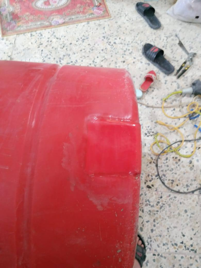 لحيم كافه انواع الخزانات البلاستيكيه في المنازل🏘️🏤
ورشه متنقله داخل البصره 🚚🚛
مع ظمان ٣ سنوات 
على الراغبين الاتصال على ***********
الاستفسار واتساب👆
