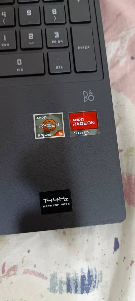الموديل: HP Victus 15 Gaming Laptop .
​المعالج: AMD Ryzen 5 5600H with Radeon Graphics (أداء قوي وسريع).
​الذاكرة العشوائية (RAM): 8.00 GB.
​التخزين: 477 GB .
​الشاشة: تدعم معدل تحديث 144Hz، مما يوفر سلاسة فائقة في العرض والألعاب.
​نظام التشغيل: Windows 11 Pro
حالة الجهاز: كما هو موضح في الصور، الجهاز بحالة ممتازة جداً.
​أداء متوازن: مثالي للمهندسين، الطلاب، والمصممين الذين يحتاجون إلى أداء مستقر، بالإضافة إلى عشاق الألعاب.
​نظافة الجهاز: تم استخدامه بعناية فائقة كجهاز شخصي، ولم يتم استهلاكه.
​للمزيد من التفاصيل التواصل واتساب *********** للجادين بالشراء فقط يرجوا التواصل
