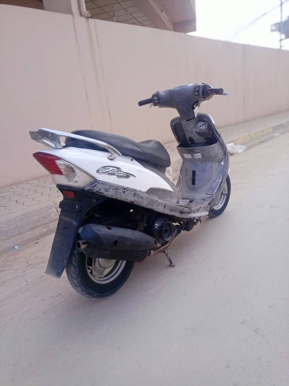 سلام عليكم ماكس منقولي كهربايات شقاله كفراته كله بلادي كبريتر بلادي محرك كبس شرط  الفحص صالنصه رياضي اف ام سلف هندر كله شقال كامل صوته ناعم بوشه 49 بلادي مامفتوح السعر 450وبي مجال قليل الشراي يخابر ***********
