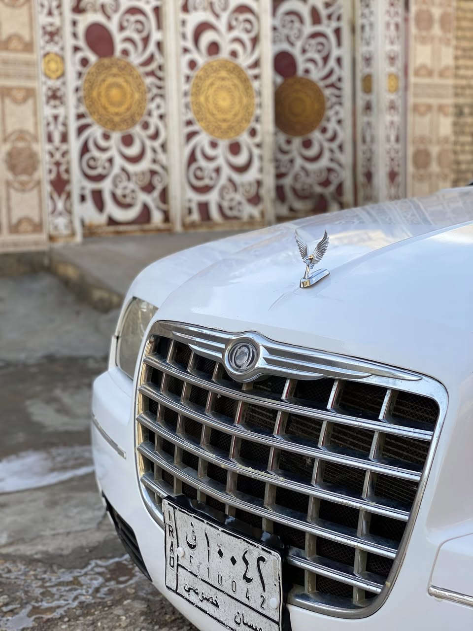 سلام عليكم اوباما موديل 2010 كفاله عامه من عده الهلالات الخلفيه معمره غرفه جديده مكينه وكير جديدات بل باكيت قبل سبوعين مشدودات داخل اسود مكان السياره / ميسان / الرقم : *********** .
