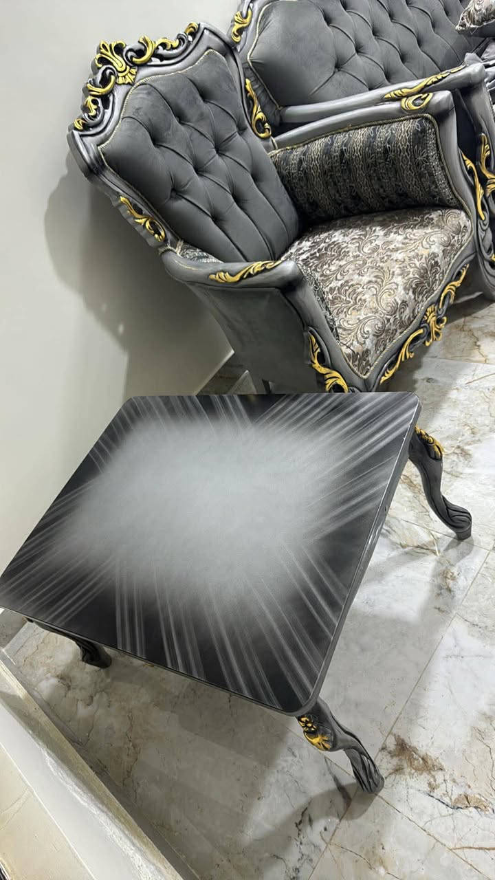 4 كراسي 
2 قنفات وطبله وسطيه وبدات السعر مليون و 200 
العنوان الخاجيه شارع القسم البلدي


**إذا كنت صاحب هذا الإعلان وتريد حذفه لأي سبب، رجاءا أرسل رسالة إلى الدعم الفني**