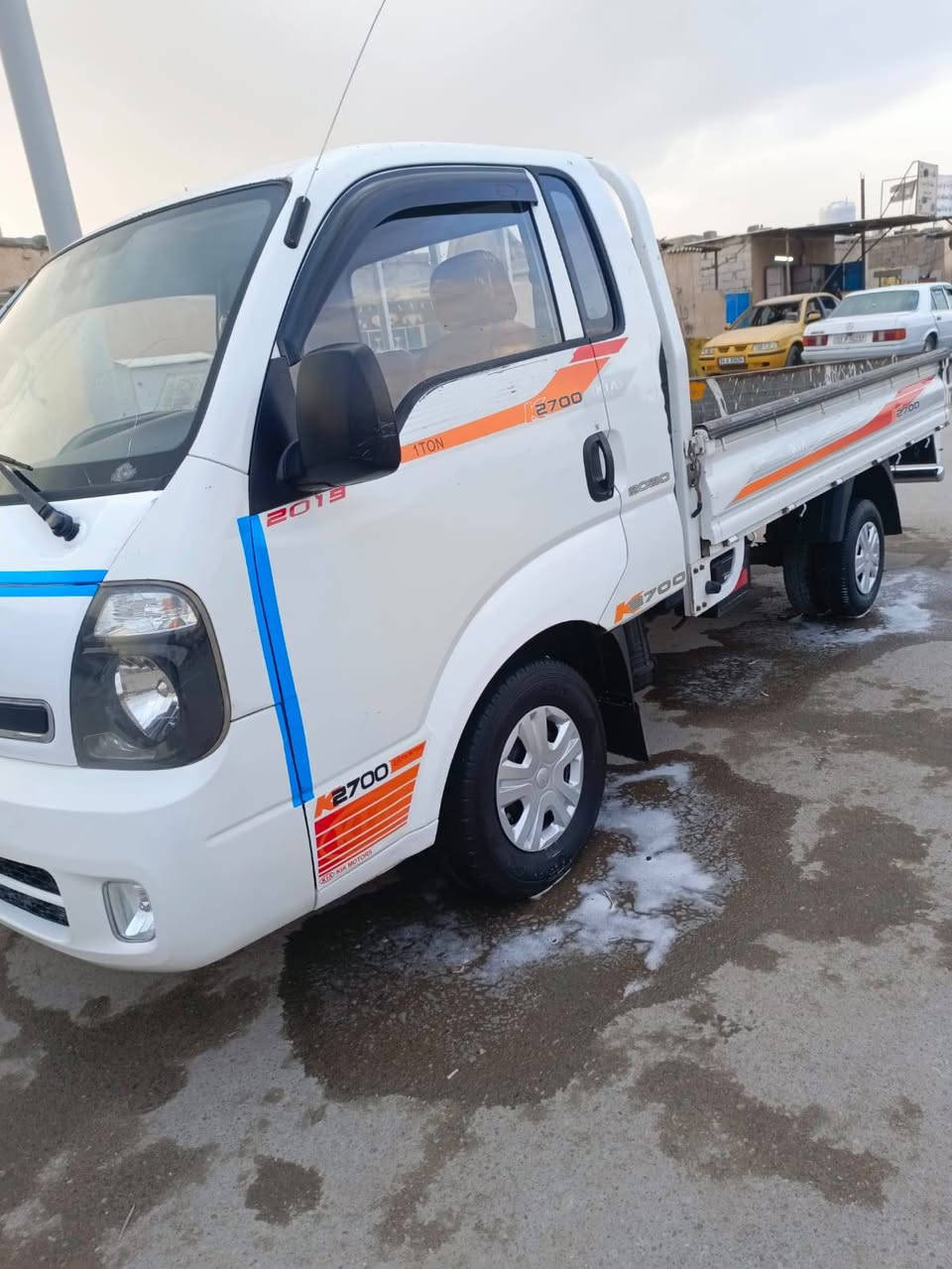 كيا بنكو مكفولة كفالة عامه ضربة صبغ كير مكينه حدادة رقم شاصي مكفولات سعر 105مديل ١٧رقم ميسان مكان بصرة رقم راعي السيارة ***********
