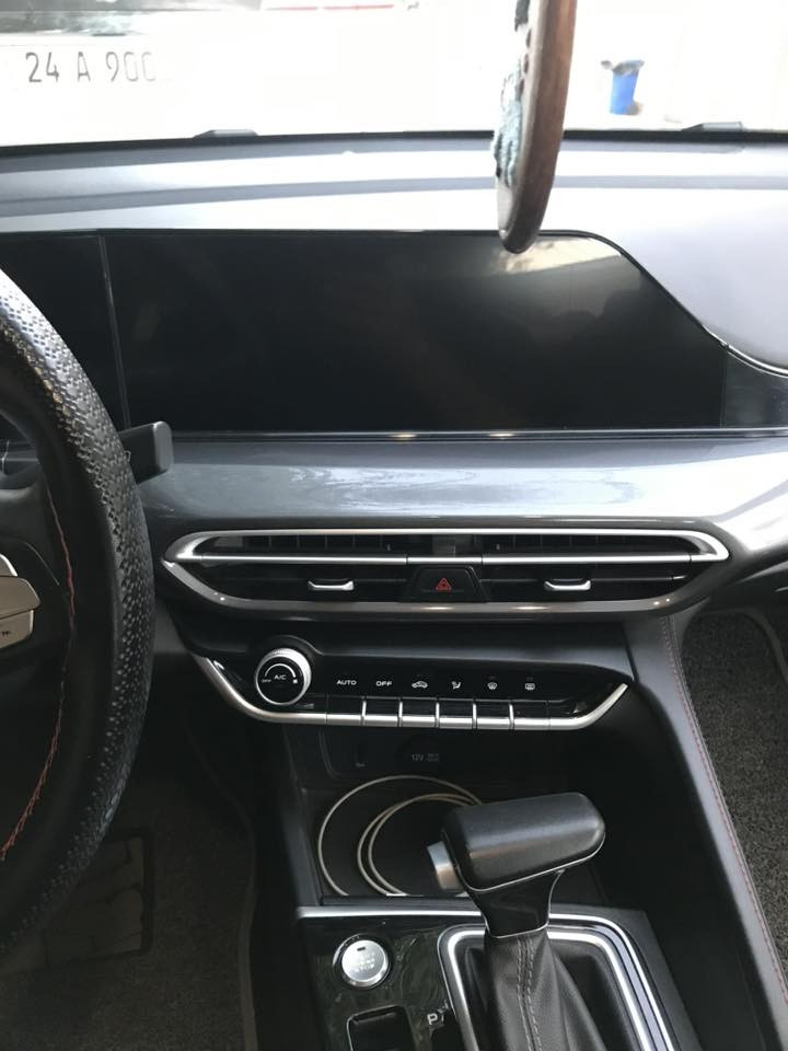 شانجان ايدو بلص موديل 22 لوحات اربيل ماشيه 66الف سياره جدا نظيفه عليها صيانه دوريه ماناقصها شي بدون ضرر بدون صبغ فقط ملاحظات بسيطه مؤشر عليها بين الصور مواصفات مكينه 1600 تنفس طبيعي فتحه سقف مواصفاتها اقل من الفول 
س ع ر المطلوب 118 (فقط نقد)بدون اقساط 
(فقط نقد)بدون مراوس 
شراي خابر وتدلل 
سعر نهائي وقفل ع تلفون ماانطيك تعال شوفها وكلبها وتدلل ***********
***********
