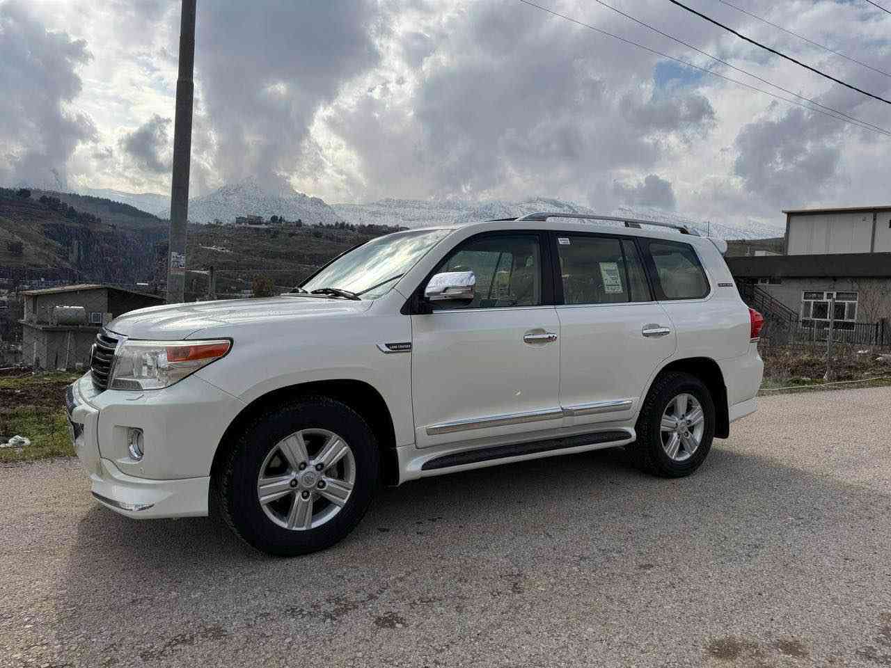 وةنةوشة 2014  GXR   
  دةرجة يةكي فول فول مواسةفات  
   8 ارباك و شةخال 
دوو سويج بيلاد حةريق ژئر پئ 
   ئاوئنة گراج  لايت بريند و نةوي 
بةخاخي  لايت سلايت  تؤماتيك گوشين كارةبا  سوكات فؤليؤم 
 جام كارةبا جام ئؤتؤ  سةلاجة تةبريد مةرةكزي  شاشة تةلةبزؤن  
  پئش و پشت كاميرة و حةساس 
زؤر مواسةفاتري تر   
102 هةزار رؤويشتوة سپيئري دانةبةزية   
  گئر و مةكينةي بةشةرت نةكرايتةوة   
رةقةم و  سةنةوي نوئية فةحس و هةزةي نوئية بة ناو خومة
 بئ بؤياخ بى شوخت و بى ساردي
دةحاميةكانيشي بوياخ نية
سةحر 385         
***********
*********** أربيل, العراق
