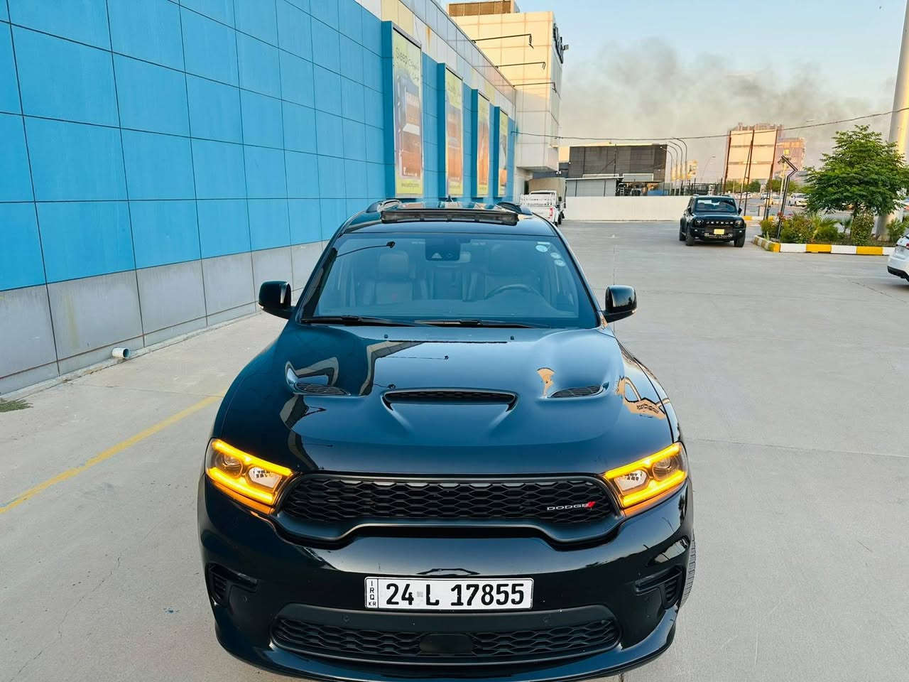 DODGE DURANGO 2023 :SERIES BLACK VIN: 1C4RDJDG6PC592957
دورنكو امريكي GT 
السيارة وارد امريكي ( كلين ) 
بدون حادث - بدون ضرر 
ايرباكات سليمه 100-100

الرقم : دهوك - رقم و فحص و هزه جديده 

المواصفات :

▪️دوج دورانكو لون اسود 
▪️الموديل :2023
▪️المحرك : . 3.6L . V6 (ستة سلندر)
▪️العداد : 57 الف ميل
▪️حجم الويل : ويل كب حجم 20
▪️بصمات للابواب عدد مع بصمة جنطة وبصمة تشغيل وتشغيل عن بعد
▪️لايتات زينون عالي وناصي مع حاجب LED مع كشافات دعامية زينون
▪️فتحة سقف ( سلايد روف )
▪️حساسات خلفية 
▪️كامرة خلفية دوارة اصلي 
▪️شاشة الدشبول كبيرة للتحكم بايعازات السيارات
▪️تحكم فول كهرباء لكرسي السائق والراكب
▪️غرفة السيارة جلد اسود اصل
▪️تبريد و تدفئة للكشنات 
تدفئه استيرن 
▪️گير شفتر بالستيرن للتحكم بالگير العادي
▪️سستم صوت
▪️اشاير بلمرايا الجانبية 
▪️يدات الابواب نيكل
▪️تحكم ستيرن جهتين بلوتوث وحاكية وكروس سرعة وتحكم صوت 
▪️منافذ USB امامي وخلفي
▪️نظام ABS مانع انزلاق
▪️السيارة اربيل - معرض اربيل كارس 
السعر 328 ورقة
للاستفسار ☎️***********

