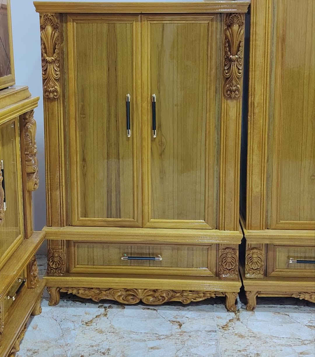 عرض جديد😍 والمتانه والجودة 🥰😍
#معرض_دبي_للاثاث_المنزلي يبحث دائماً عن الرغبة الحقيقية والأذواق المختلفة✅

لاجل اذواقكم نصنع الاختلاف والتميز 💌
ولذلك عدنا لكم بعروضنا المميزة، وبأسعار مناسبه 

🔻🔻
اسعار _ تنافسيه

❇️العنوان /الموصل الجانب الايمن الصناعه القديمه بالقرب من جامع ابو زعيان ..بأداره الاخــوين
#ذنون_شوكه و #محمود_شوكه

✅التواصل مراسله الصفحه او الاتصال عالارقام التاليه

‭0751 132 8088‬

‭0770 186 4515‬

‭0774 080 6546‬

‭0750 877 9532‬
