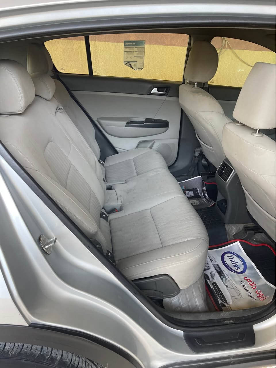 خليجي مكينه حجم ٢٠٠٠ بدون صبغ السونار مرفق مع المنشور  الرقم الانكليزي الجديد سياره جاهزه  مكان السياره ميسان قطاع ١٥ شعبان الاتصال على الرقم *********** عمارة, ميسان
