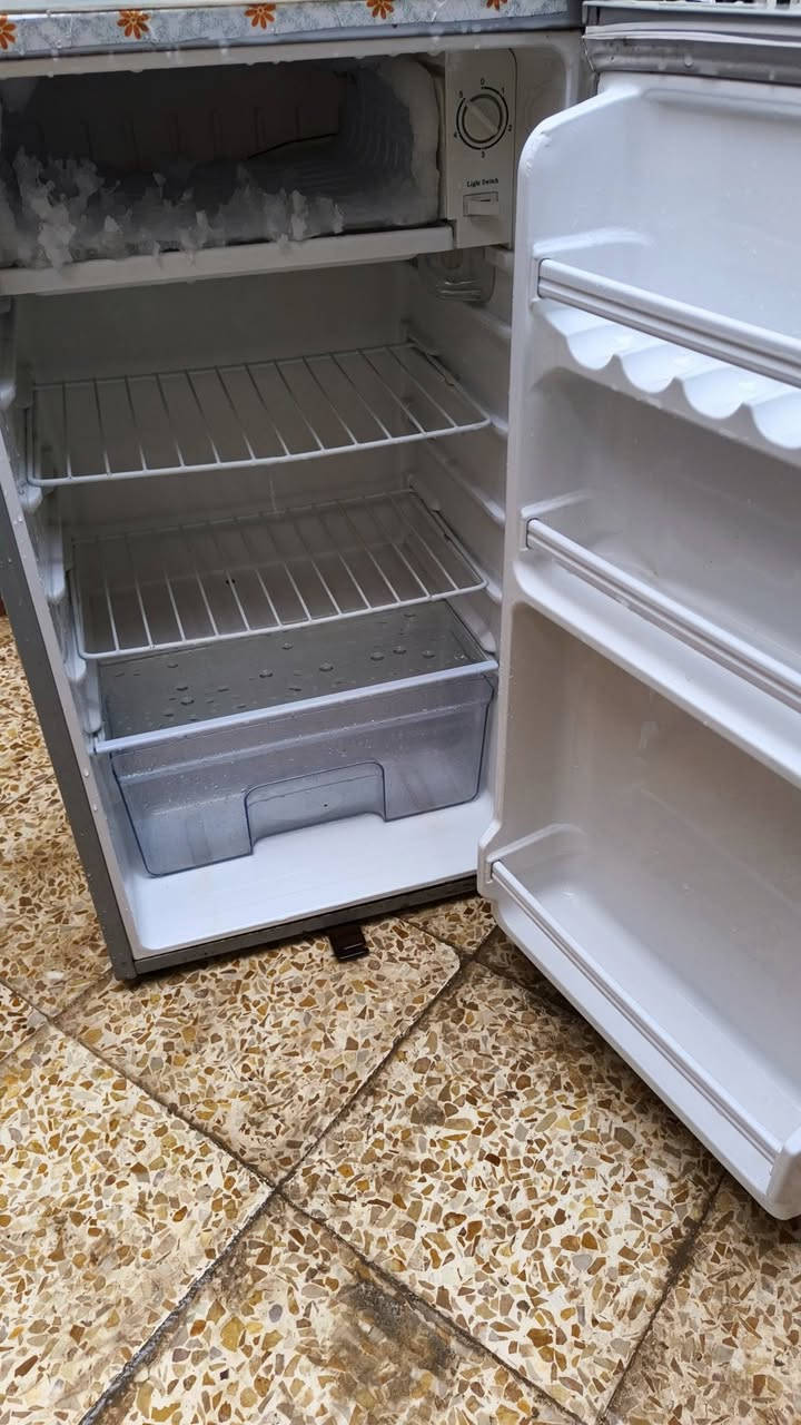 ثلاجة 5 قدم نظيفة السعر 50 الف مكاني حي السكر


**إذا كنت صاحب هذا الإعلان وتريد حذفه لأي سبب، رجاءا أرسل رسالة إلى الدعم الفني**