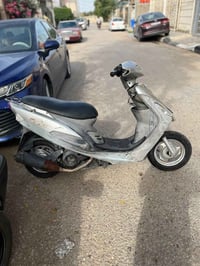 ماكس منغولي للبيع ب 200 وبيها مجال مكاني حي العامل 07883261875