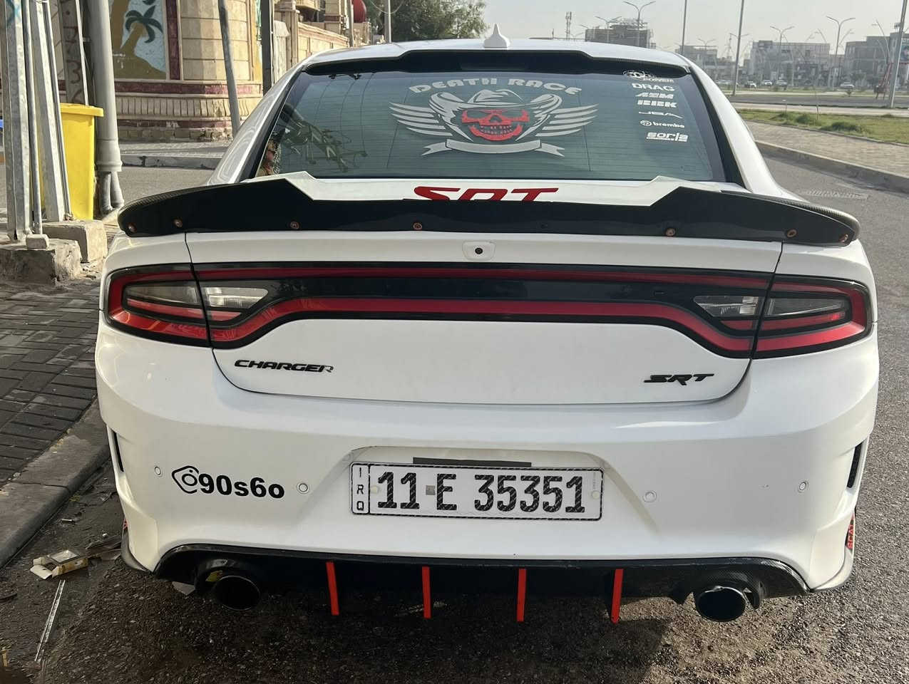 السلام عليكم جارجر موديل 2018 اس آر تي المحرك 6400 حادثه سرقه دعاميات  سياره جديد وما ماشيه 
سياره مزوده ع المكينه عند مصطفى ايكل باقي التفاصيل راسليني خاص وتدل 
***********
