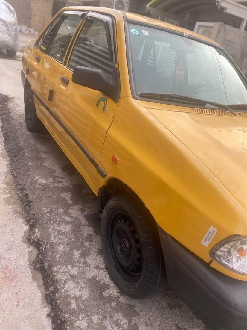 سايبة البيع موديل 12 سيارة نضيفة شواصي بطاين نضيفات محرك كير نضيفة سعر 28 وبيهة مجال مكاني بغداد رقم تليفون ***********
