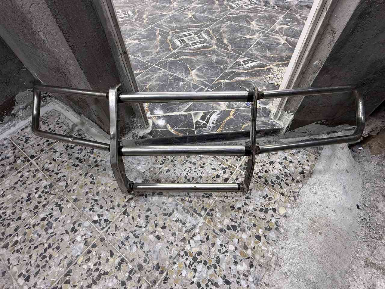 سلام عليكم درع امامي باجيرو٢٠٠٧ وأنته نازل يرهم لسعر ١٠٠ مكاني بغداد ***********
