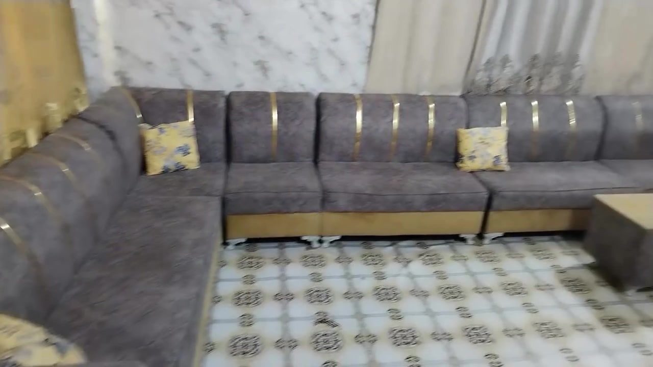 طخم قنفات 7 قطع 15 نفر + 6 كوشات و طبله 350
تواصل مع الرقم
***********
كربلاء حي الغدير شارع 60 قرب مندي ابو الجود

