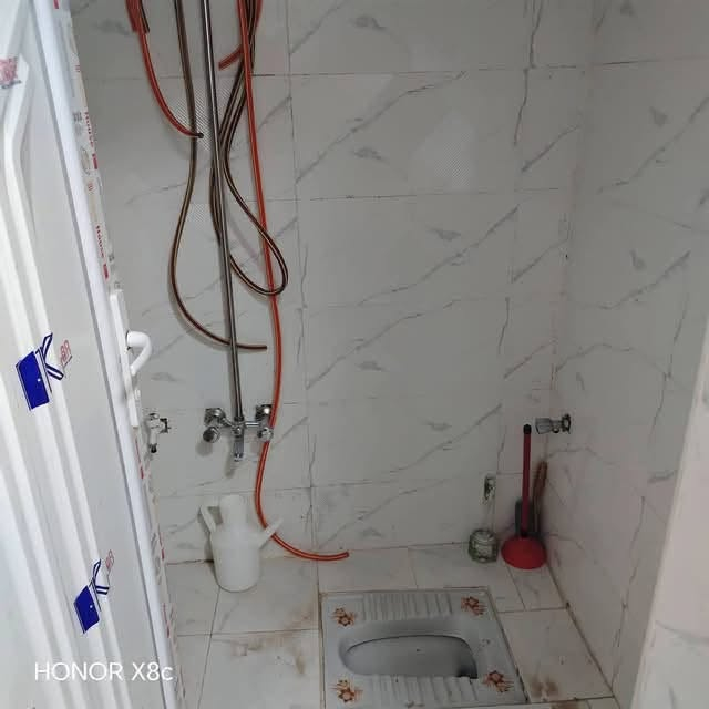 🏡دار للبيع بيع مستعجل 🏡
المساحة: 65 متر مربع
✅ #طابو_زراعي_سند_25_أقرار_محكمه
السعر: 27 مليون  (مع المجال)
الموقع: النجف شارع الصب عمود 335 #ألخط_ألاول

مواصفات البناء:
غرفة نوم وصاله ومطبخ واستقبال حمامات داخليه ومدخل 
بناء مرتب (أساس + سقف كونكريت + طابوك)
أرضية بورسلين أبو الـ 60

الخدمات:#بعد_عن_سوق_100م
ماء كهرباء مدارس سوق تبليط مولد

للاستفسار اتصال
***********او واتساب
