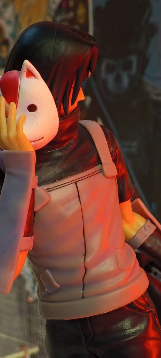 متوفر مجسم 
ايتاشي من انمي ناروتو 
طول المجسم 40 cm 
تفاصيل جداً عاليه 
سعر خاص 
و يوجد لدينا توصيل لجميع محافضات العراق مراسله خاص او رقم 
***********
