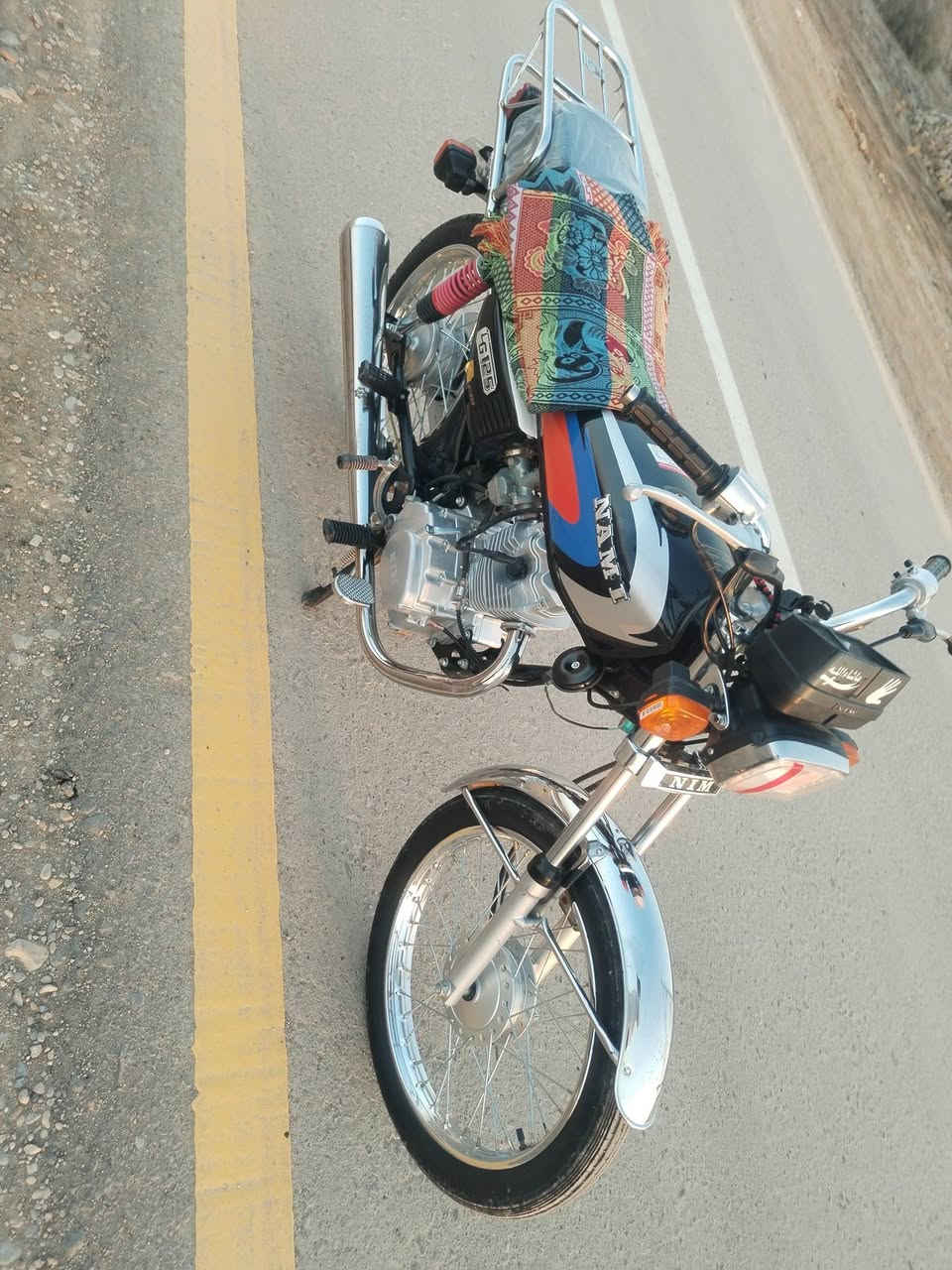 سلام عليكم دراجه البيع مديل 25 أوراق سكنر سكنر صارله اقل شهر من طالع من وكيل ب850 بيه مجال حك جيه الشراي الاستفسار *********** واسط قضاء الحي
