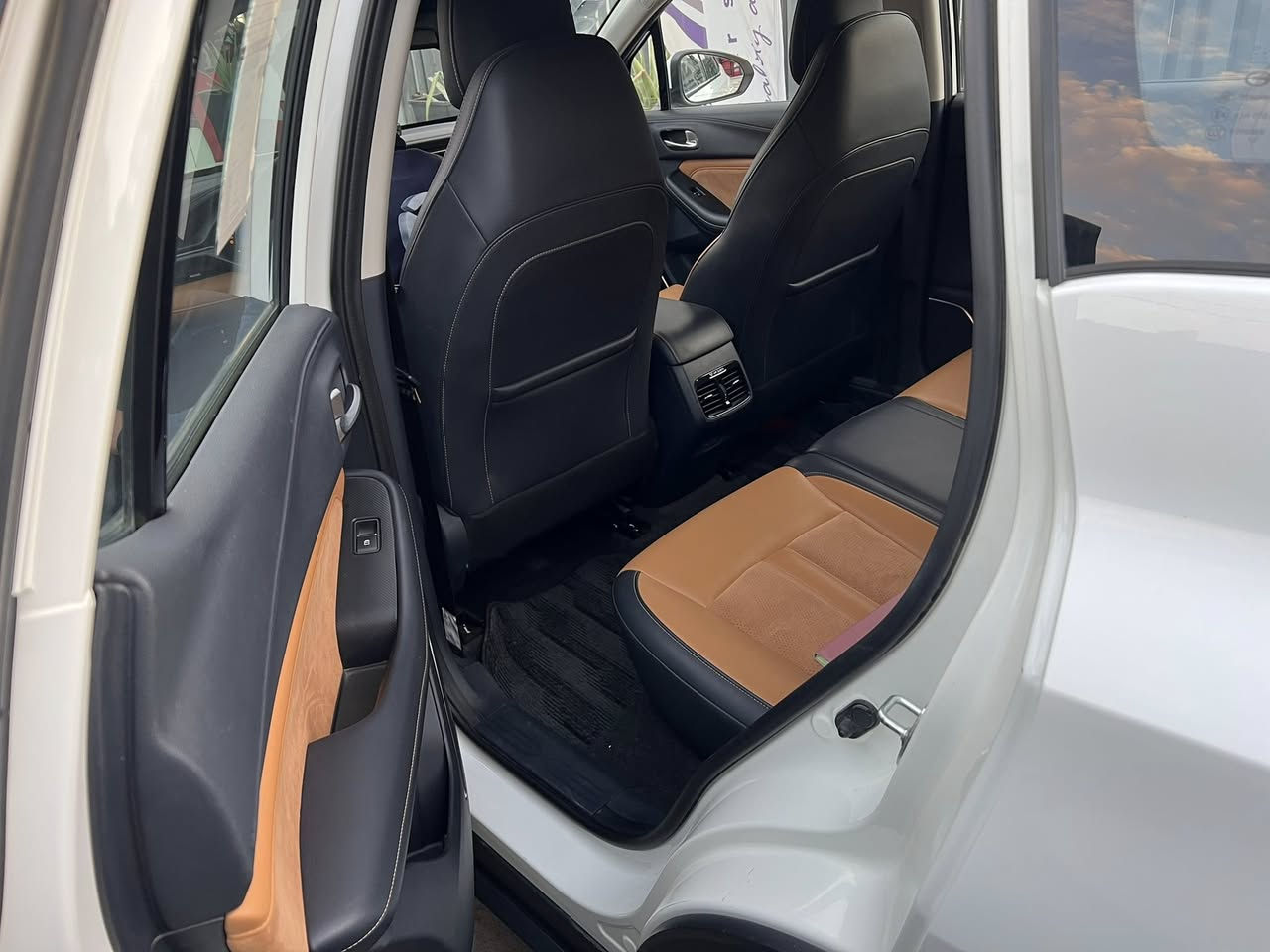 GAC موديل 2023
ماشية 37الف كلين تايتل ع وضع الشركة بعدها ب الضمان محرك 1500 تيربو 🚀🚀

فول مواصفات

 فتحة

 بصمة 

تشغيل عن بعد 

رادار 

تحديد مسار 

قيادة ذاتية 

كامرة امامية كامرة خلفية كامرات جانبية 2

 شعار ترحيب صندوق كهرباء

سايد بريك دكمة

وبعد اهواي مواصفات السعر 21مليون بي مجال  ***********بغداد
