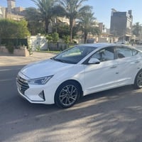 من رخصة مدير الكروب  النترا 20 مكانين بارد بدون صبغ على ايدي من الزيرو...